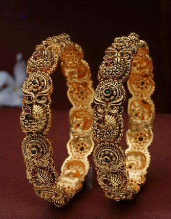 Antique Peacock Elegance Temple Bangle