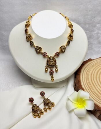 Royal Temple Design Jewellery Set 1012