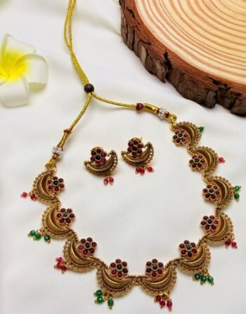 Antique Gold Floral Jewellery Set 1010