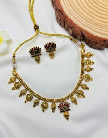 Lotus Charm Antique Gold Necklace Set