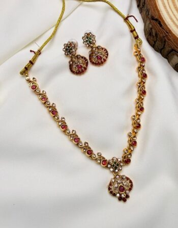 Antique Pink Stone Pendant Set 1009