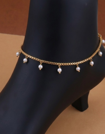 Chic Golden Charm Anklet
